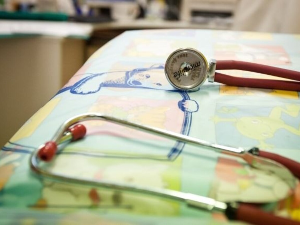 lekár všeobecný detský lekár fonendoskop pacient doktor ordinácia ilu (SITADiana Černáková)